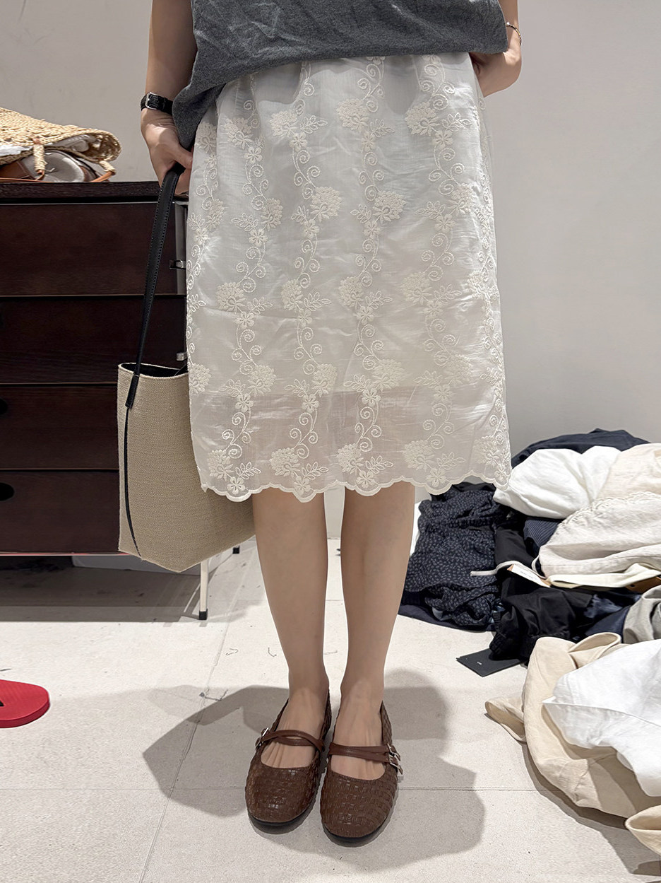 Юбка в корейском стиле больших – обзор и цена Embroidery Skirt