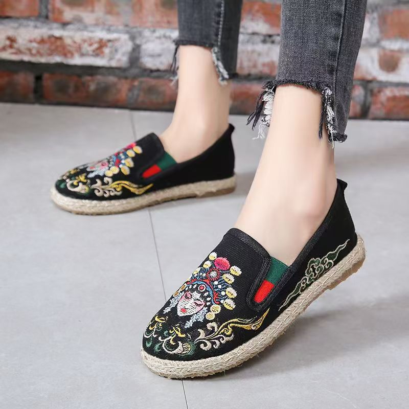 Женские тканевые туфли на плос – обзор и цена Embroidery Style